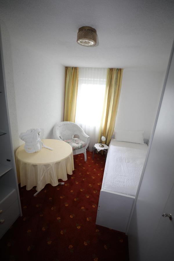 Haus Resi Appartement Fontanella Buitenkant foto